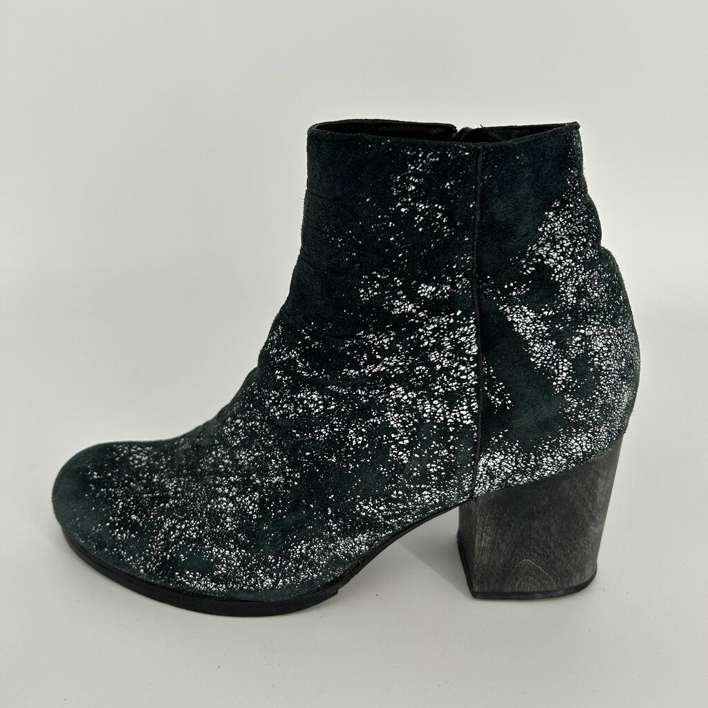 Callen Cordero Short Boots
