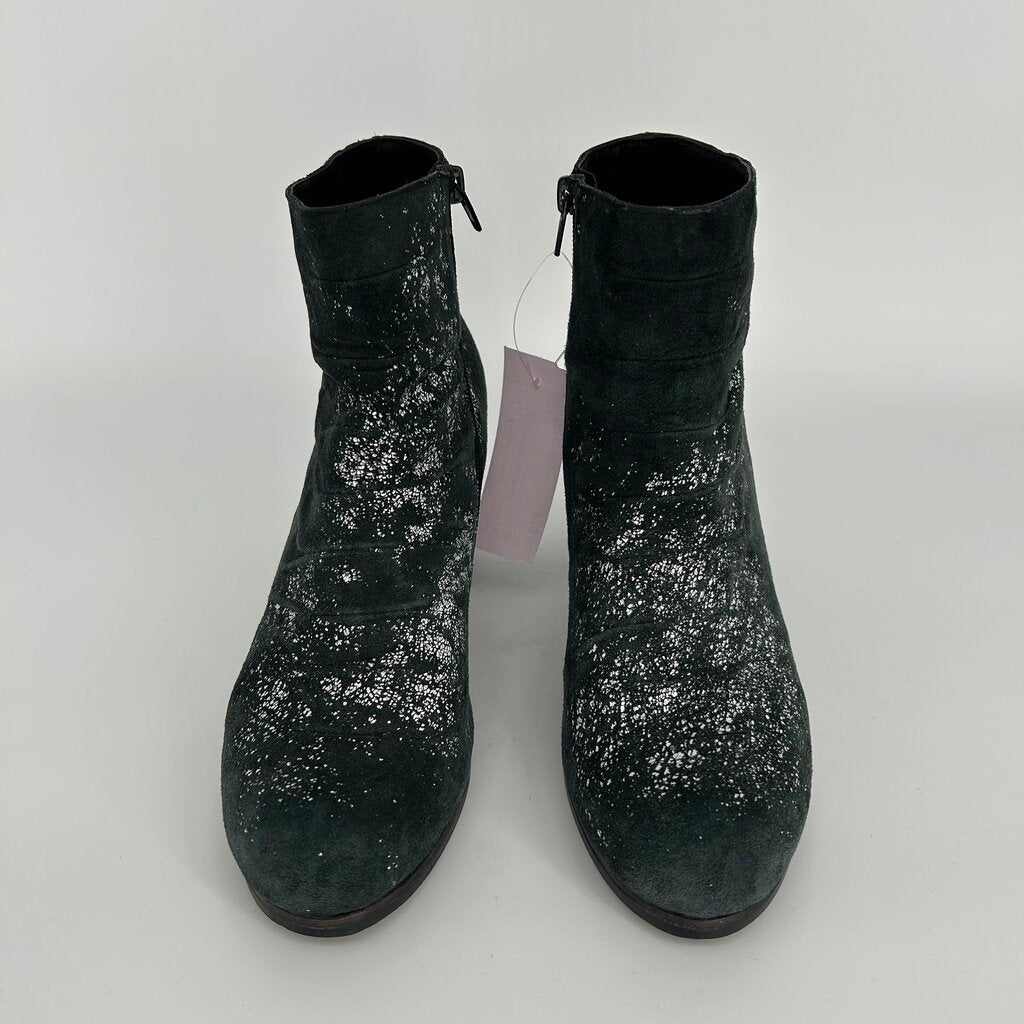 Callen Cordero Short Boots