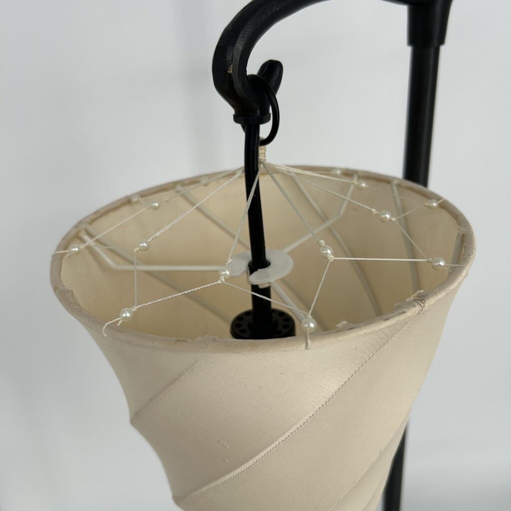 PB Medina Table Lamp