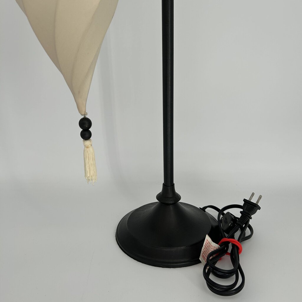 PB Medina Table Lamp