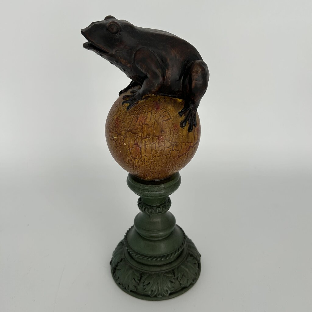 Frog Finial
