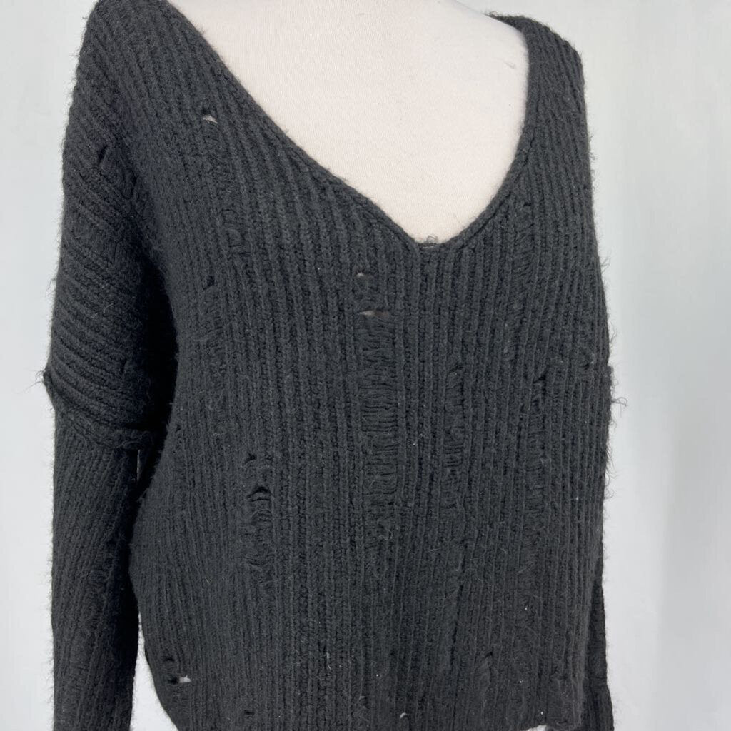 BDG Sweater