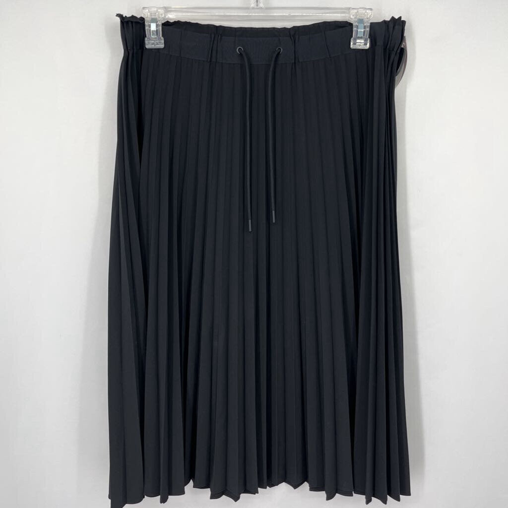 Athleta Pleated Skirt