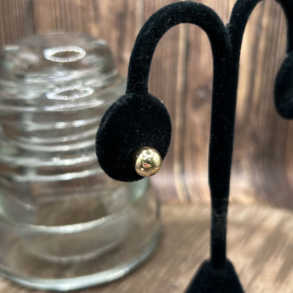 14k Stud Earrings