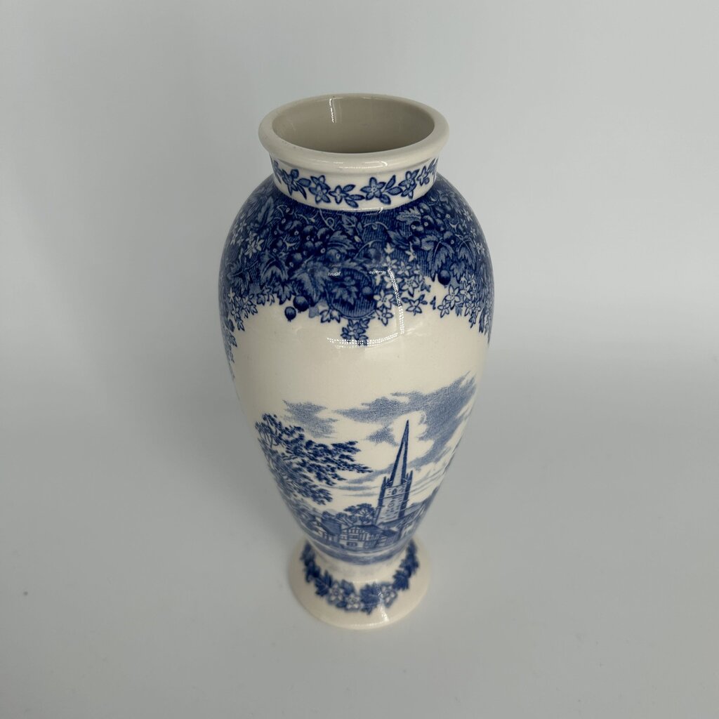 Wedgwood Queen's Ware Vase