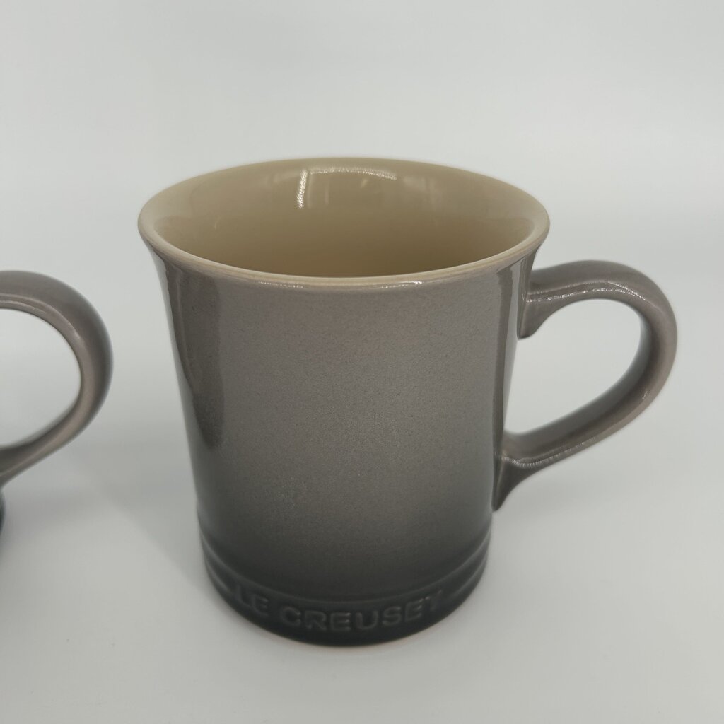 Le Creuset Mug Set