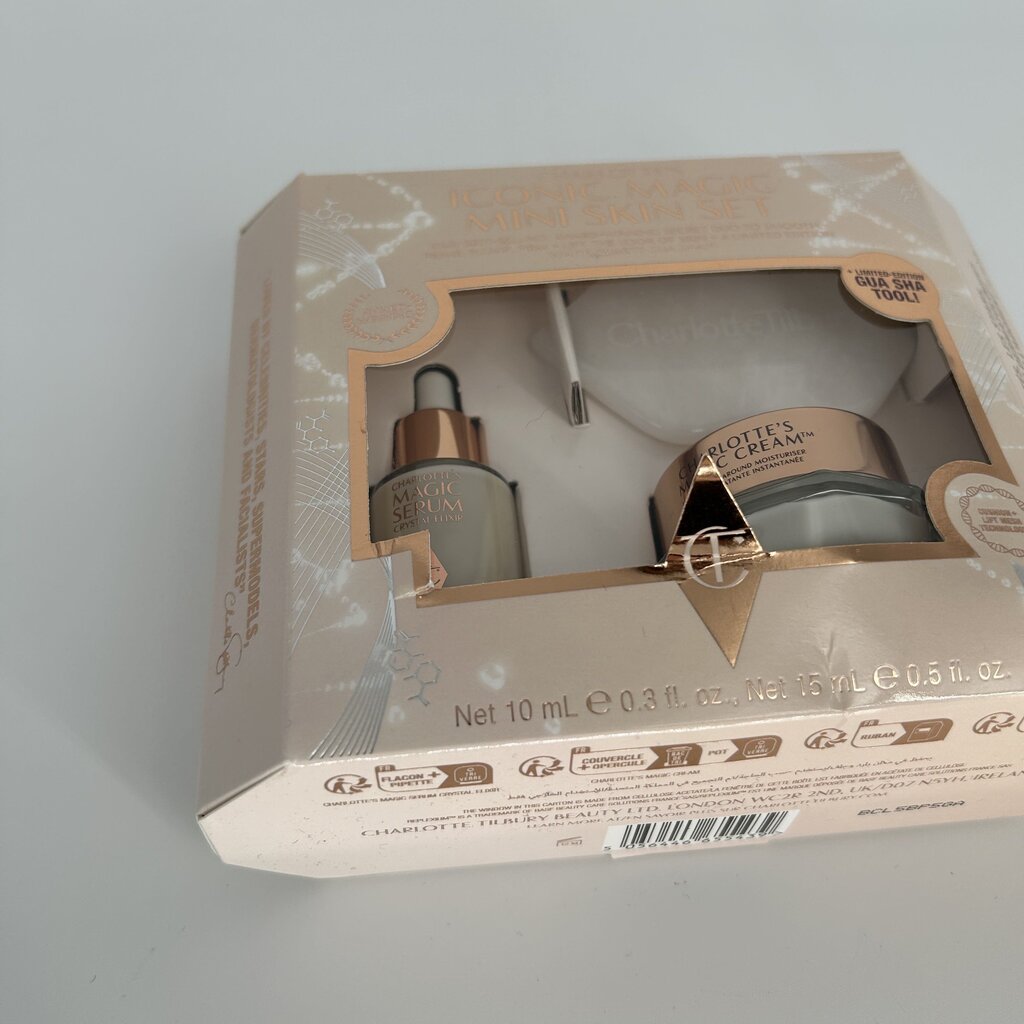 Charlottle Tilbury Mini Skin Set