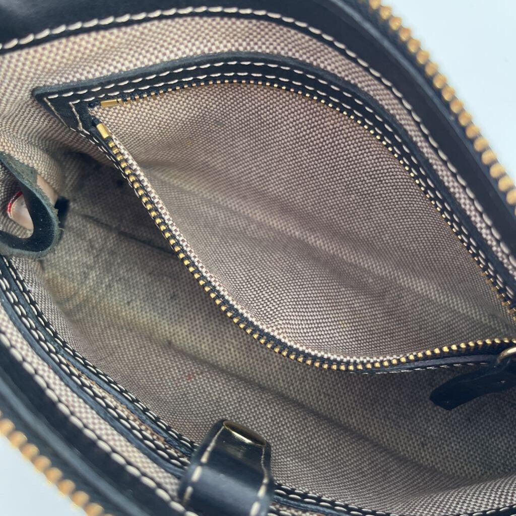 Dooney & Bourke Handbag