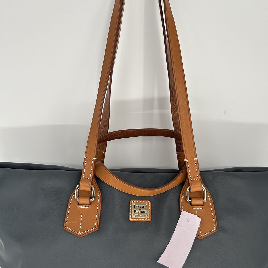 Dooney & Bourke Tote