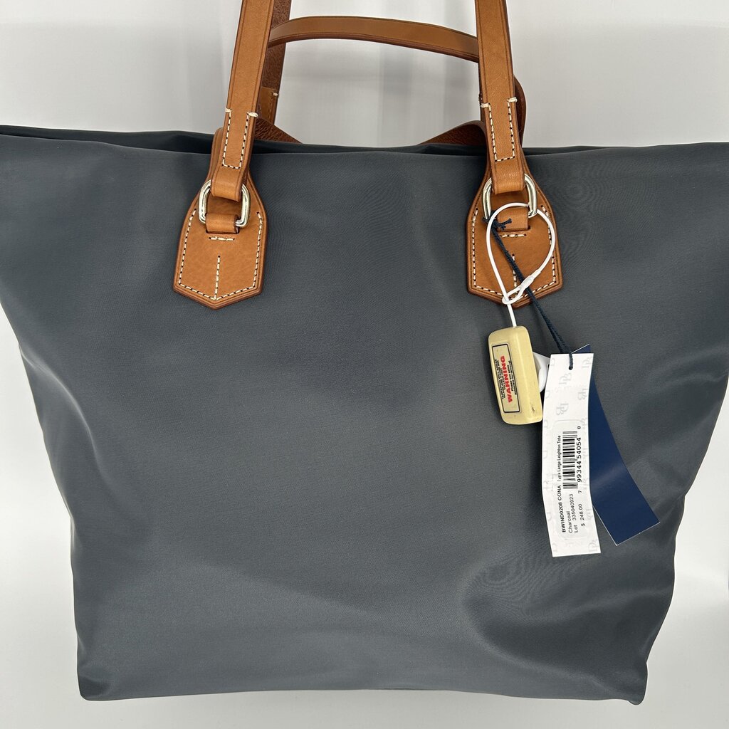 Dooney & Bourke Tote