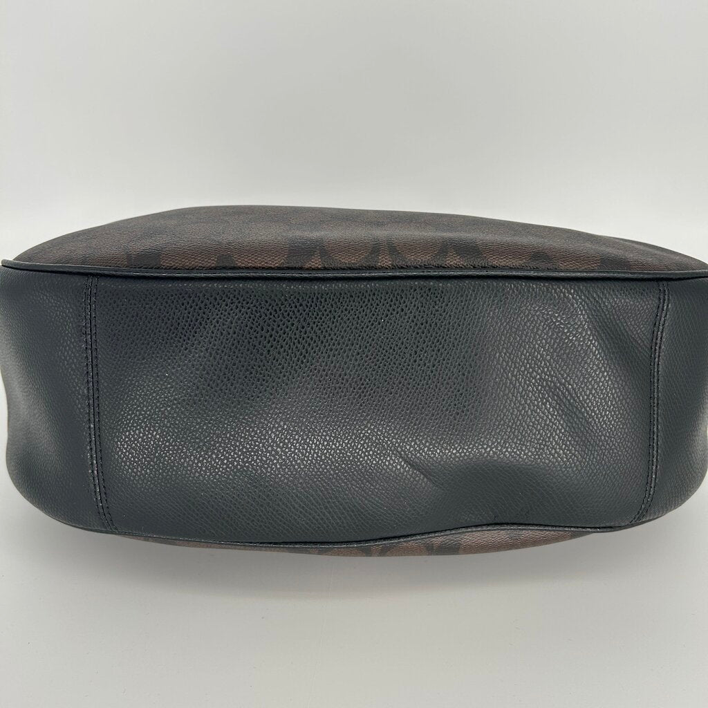 Coach Signature Hobo