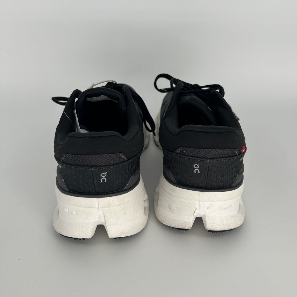 On Cloud Sneakers