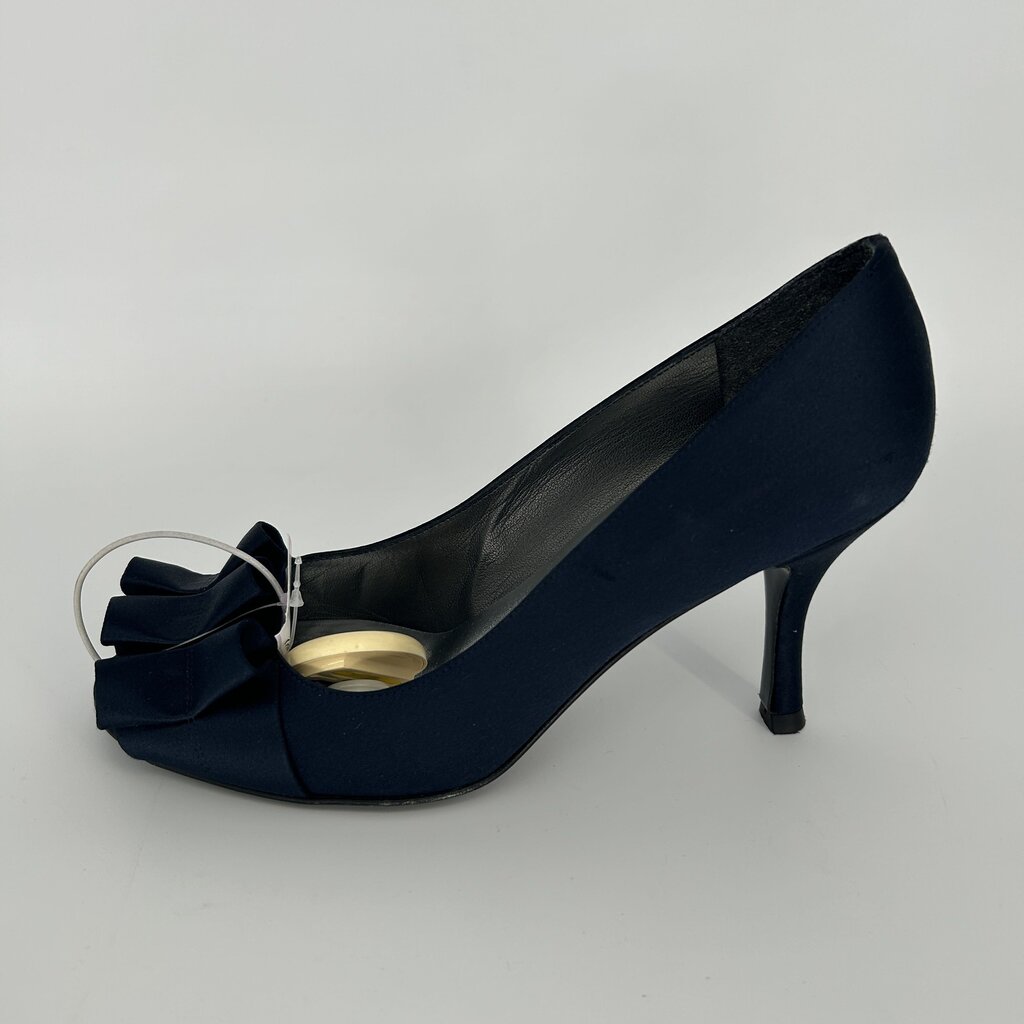 Stuart Weitzman Heel