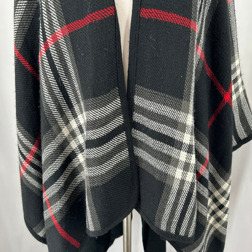 Peter Nygard Plaid Cape