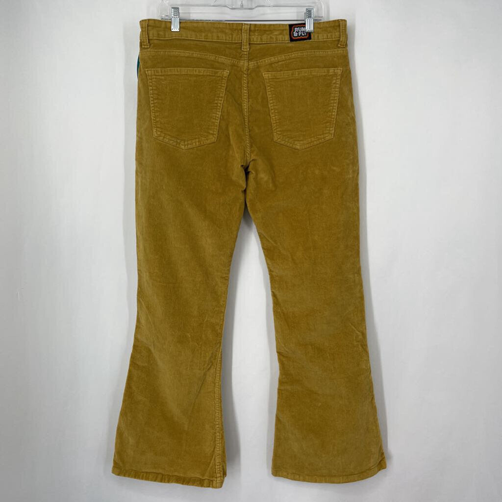 Run & Fly Flare Corduroys