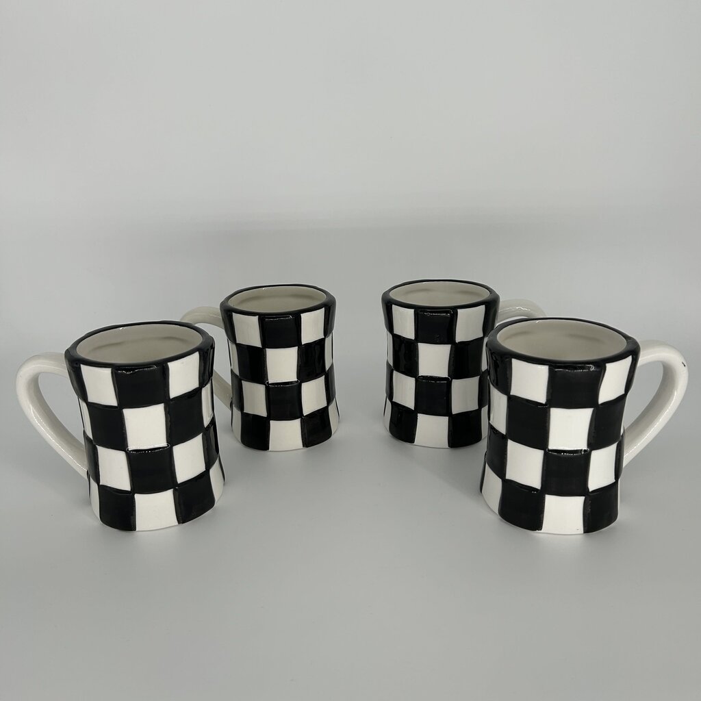 Checked Mug Set