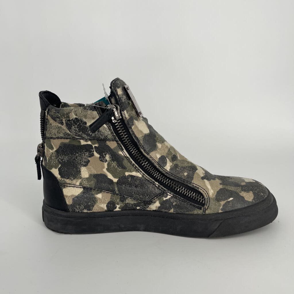 Giuseppe Zanotti Design High Top Sneakers