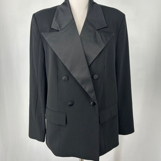We Wore What Tuxedo Blazer