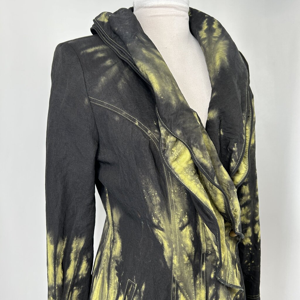 Design Today Ruffle Front Jacket