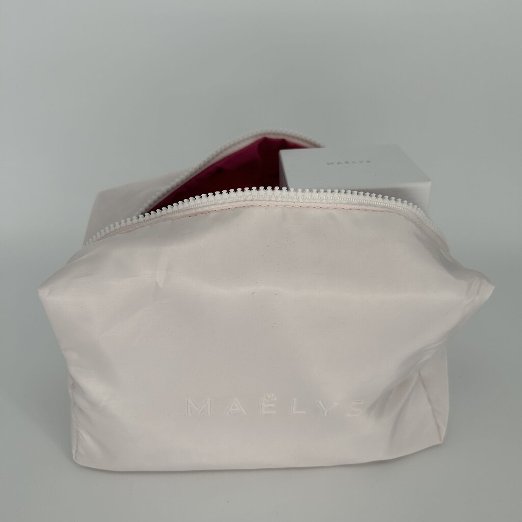 Maelys Skin Care Set w Pouch
