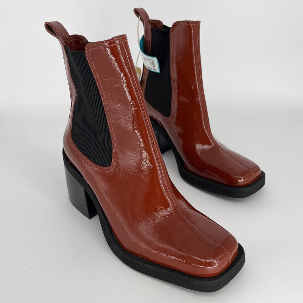 Gianni Bini Patent Boots