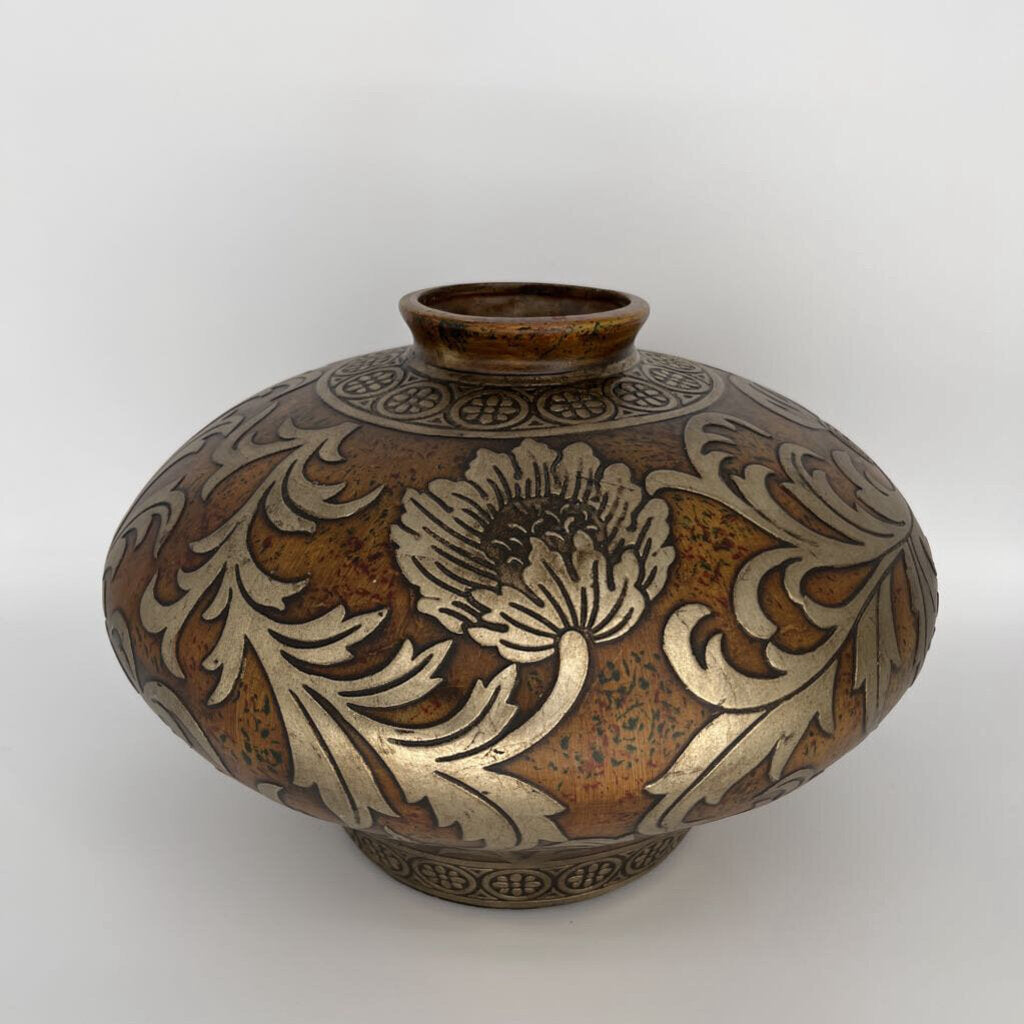 Floral Embellishment Large Vase