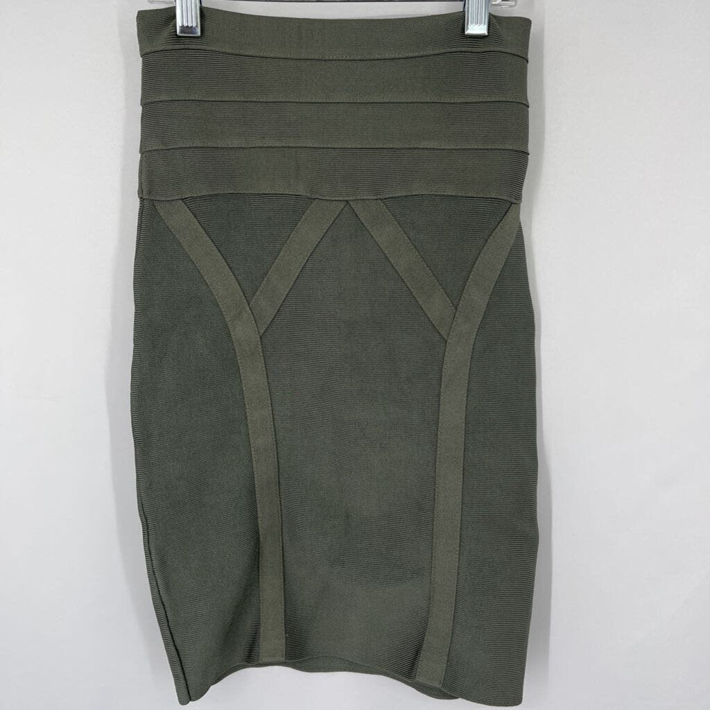 Bebe Skirt