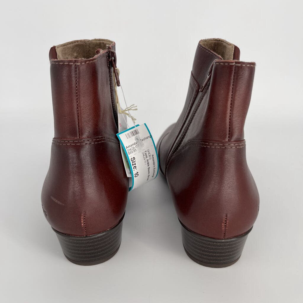 Taos Ankle Boots