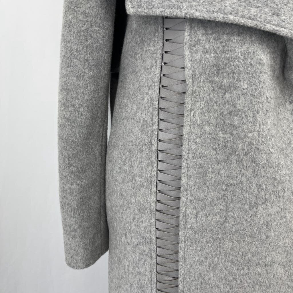 Badgley Mischka Coat