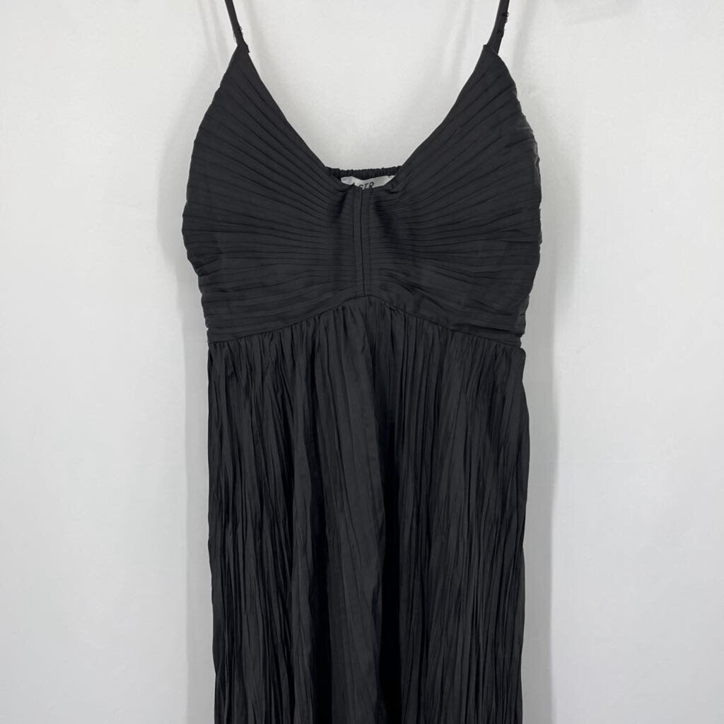 Astr the Label Pleated Dress