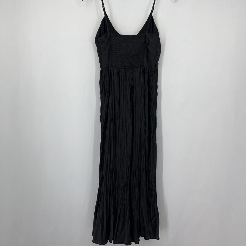 Astr the Label Pleated Dress