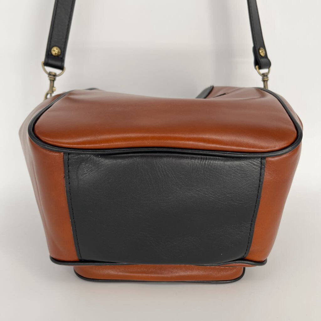 Patrica Nash Crossbody