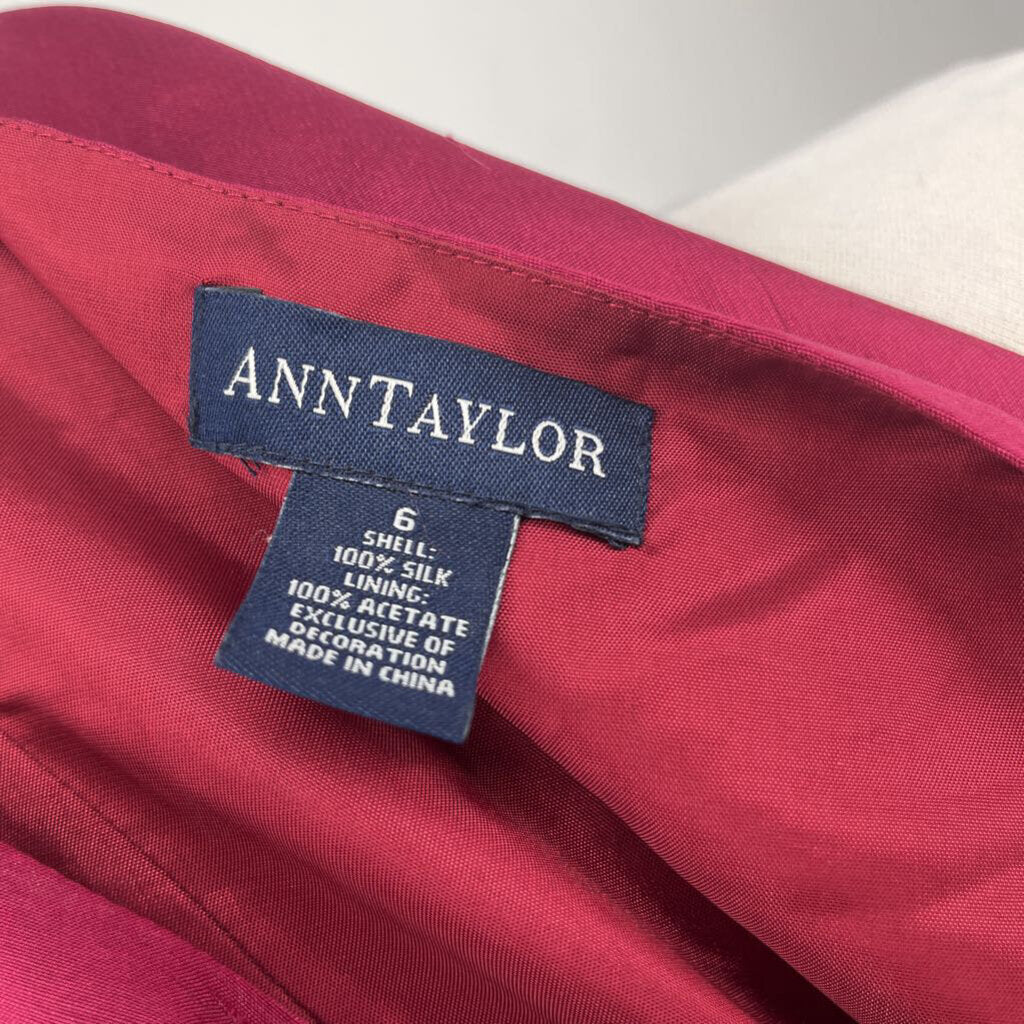Ann Taylor Slvls silk Shirt