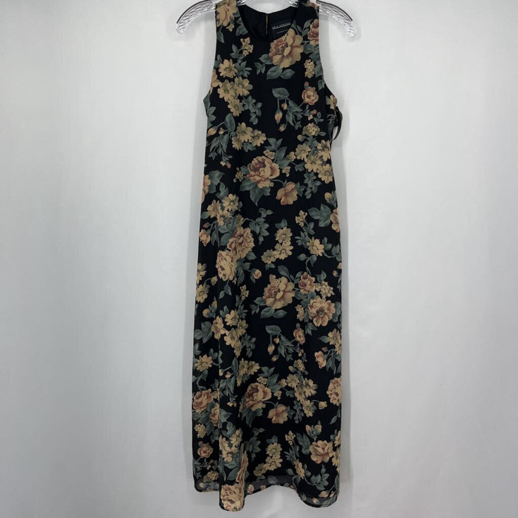 UM & Co. Slvls Dress