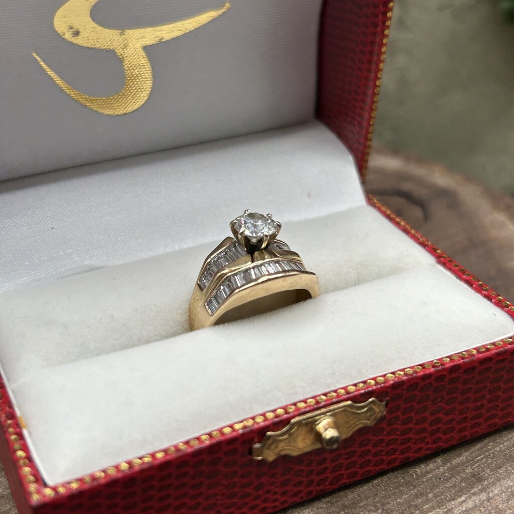 14k Gold & Diamond Ring Set