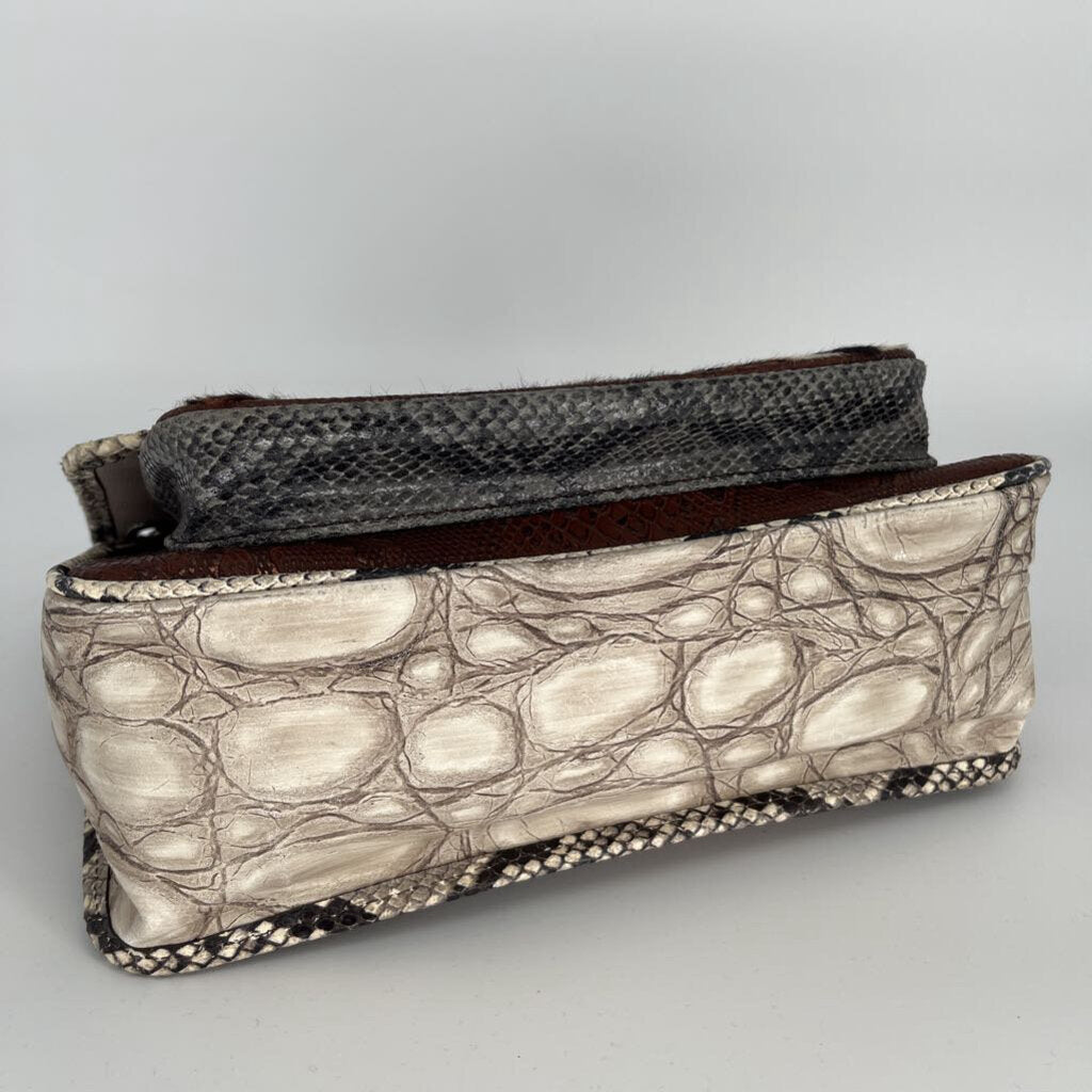 It Bags Shoulder Bag