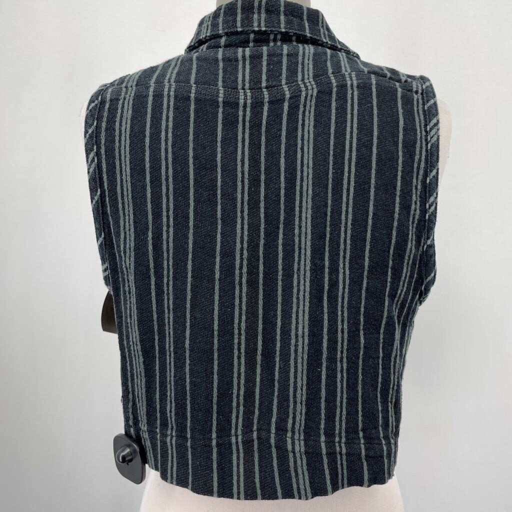 Cyntha Ashby Crop Vest