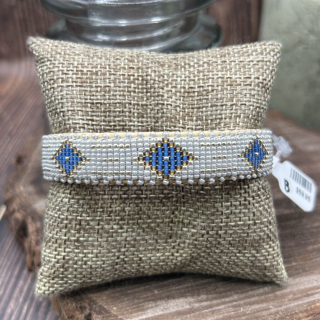 Etkie Beaded Cuff