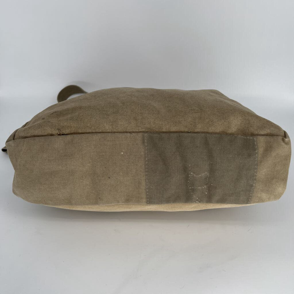 Vintage Addiction Messenger Bag