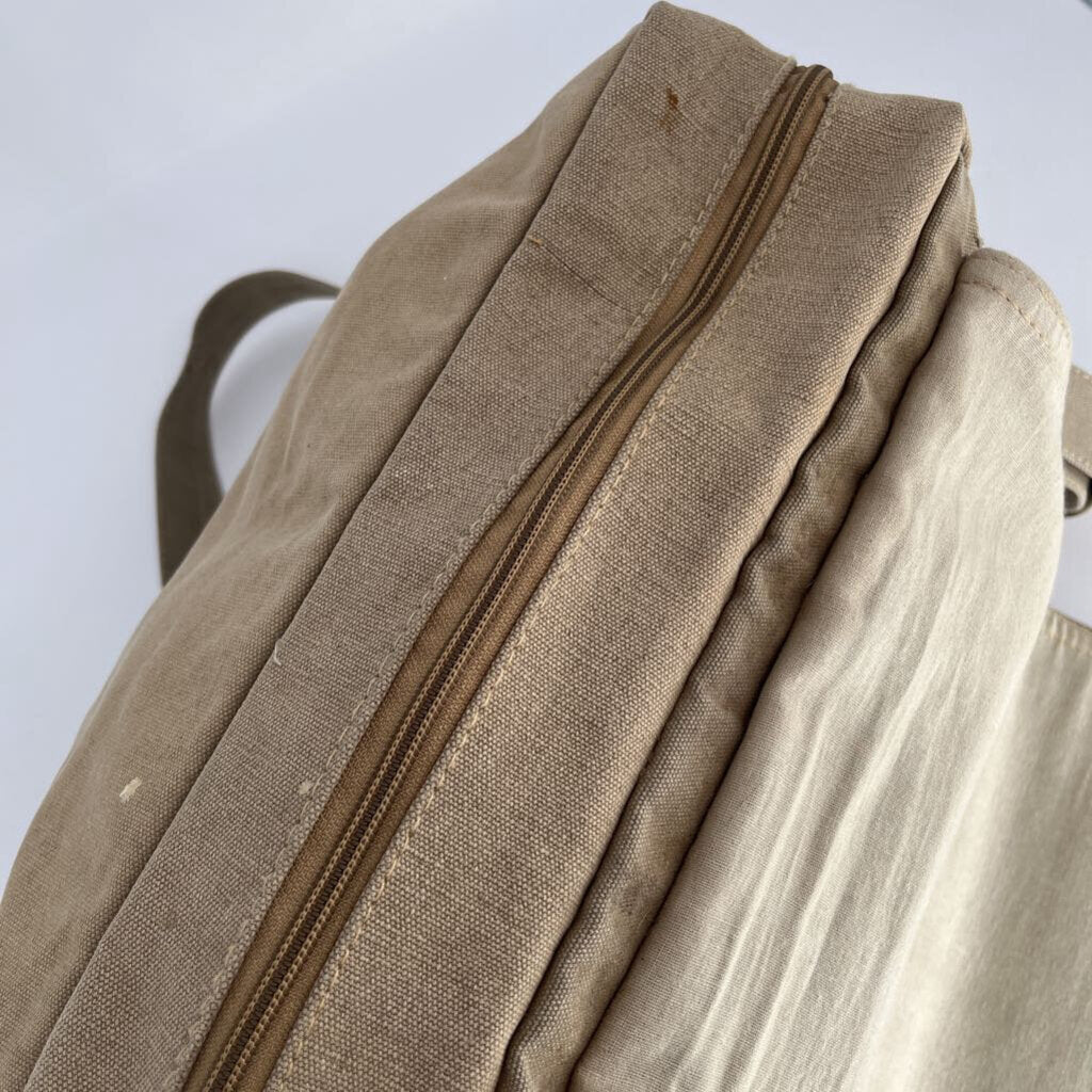 Vintage Addiction Messenger Bag