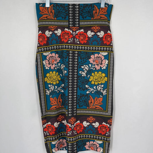 Bebe Floral Skirt