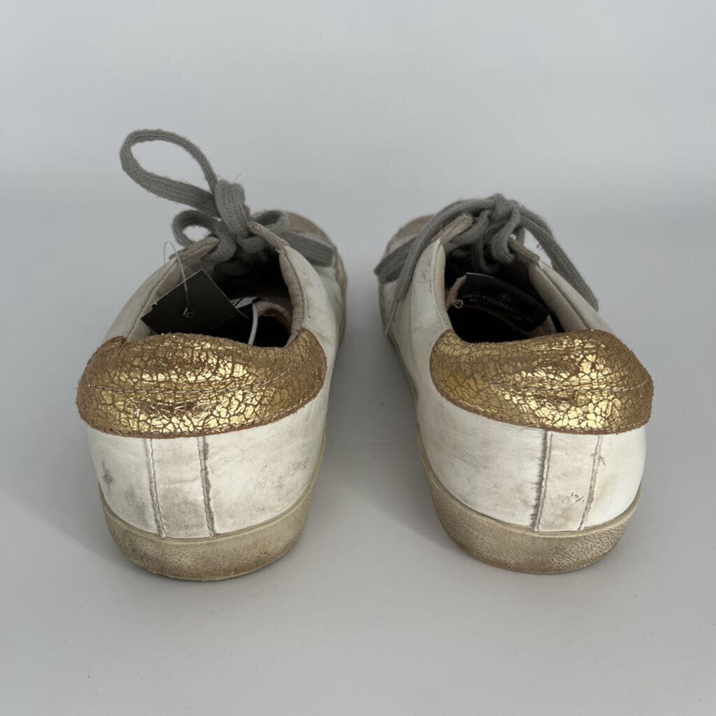 Golden Goose Sneakers