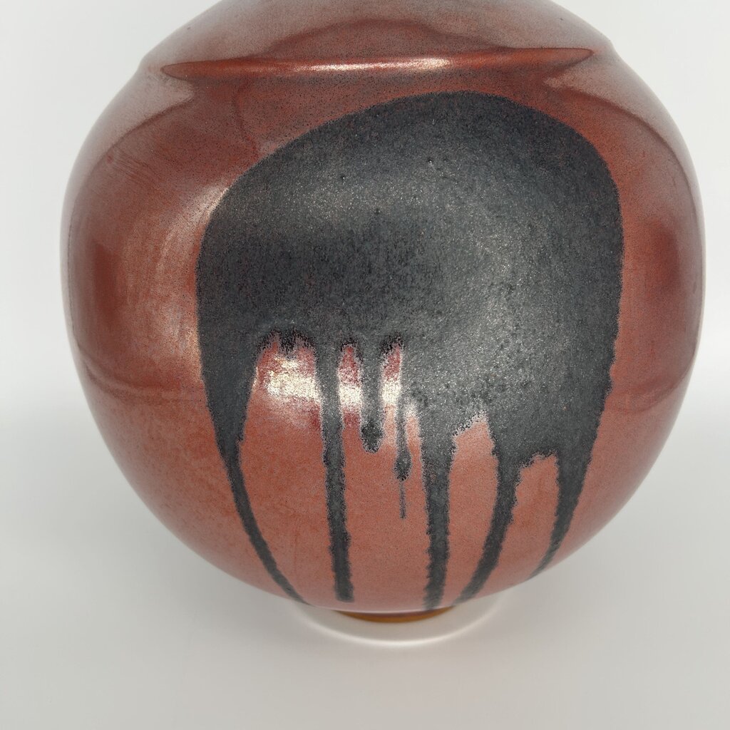 Lasio For Mikasa Vase