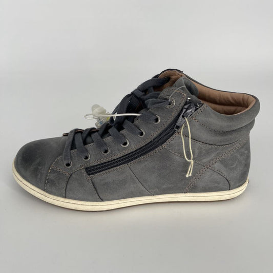 Taos High Top Sneakers