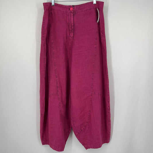 Oska Crop Linen Pants