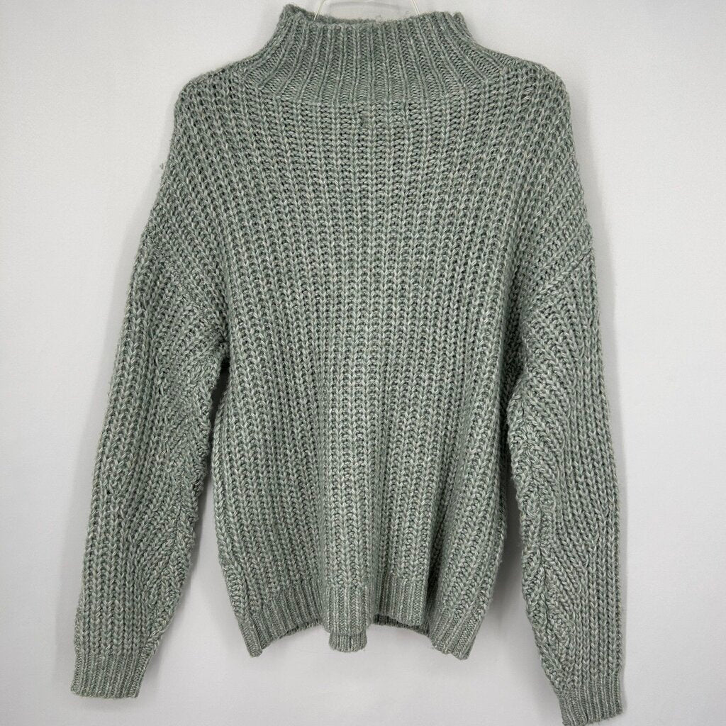 Cloth & Portrait Sweater