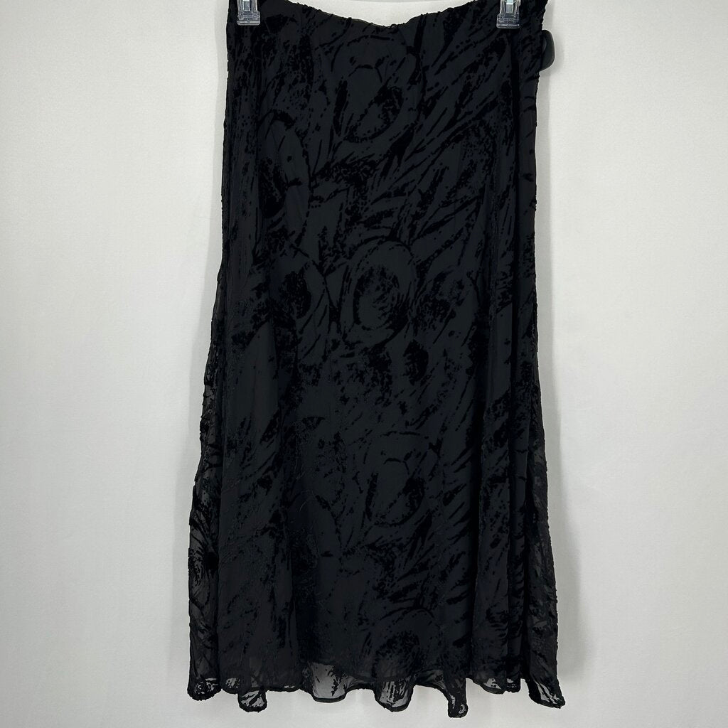 BR Floral Velvet Skirt