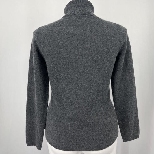 In Cashmere Turtleneck Sweater