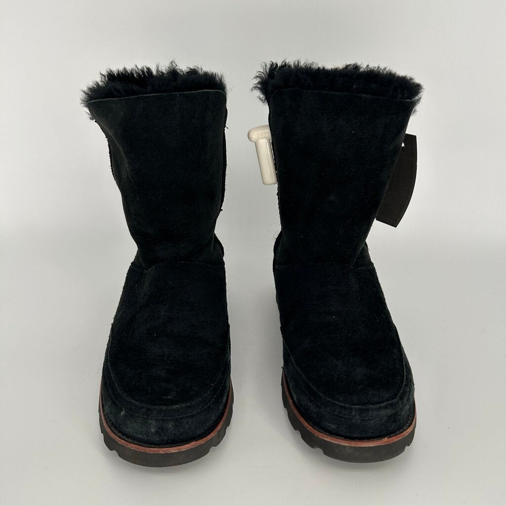 Ugg Suede Boots