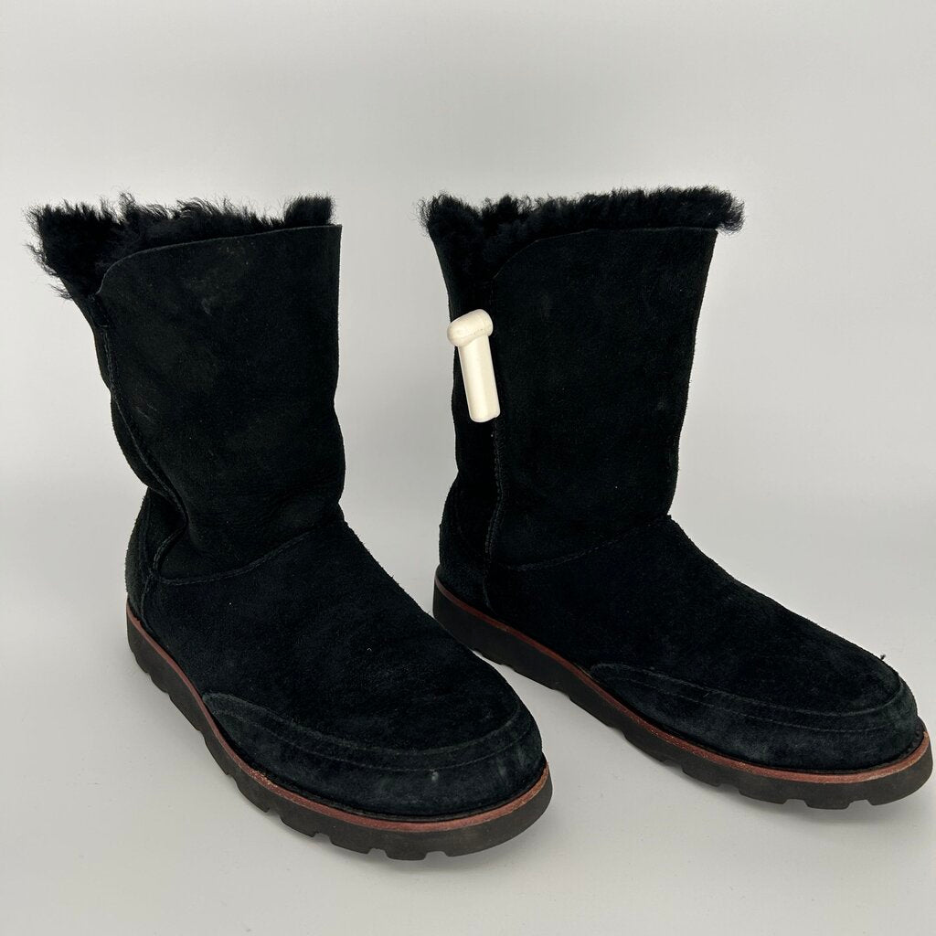 Ugg Suede Boots
